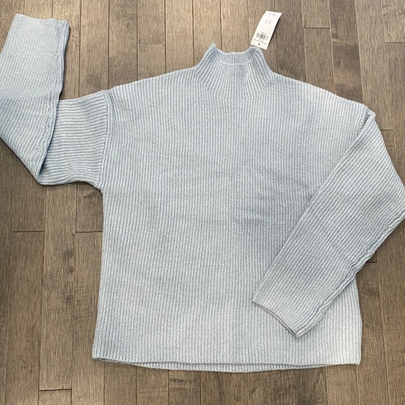 NWT Abercrombie & Fitch Easy Funnel Neck Sweater - Picture 6 of 12